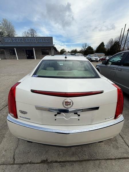 Cadillac CTS  2008