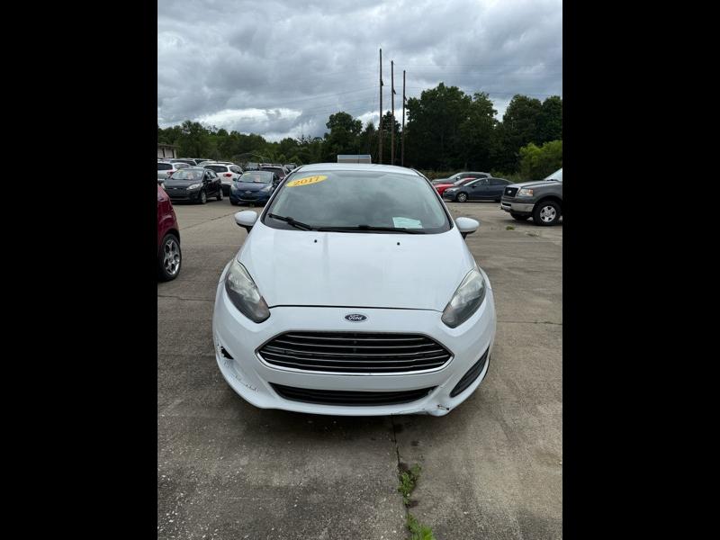 2017 Ford Fiesta SE Sedan's photo