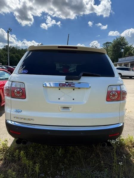 GMC Acadia  2011