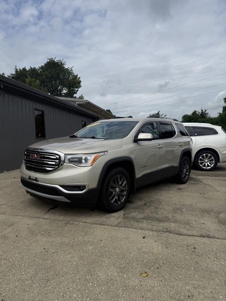 GMC Acadia  2017