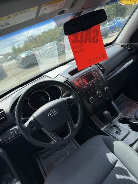 Kia Sorento LX 2013