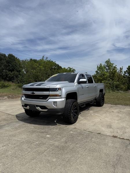 Chevrolet Silverado 1500  2018