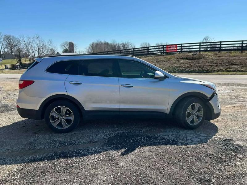 Hyundai Santa Fe FWD 4dr Sport 2015