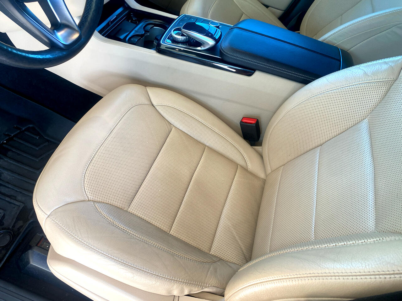 2016 Mercedes Benz GLE 450 4MATIC photo 12