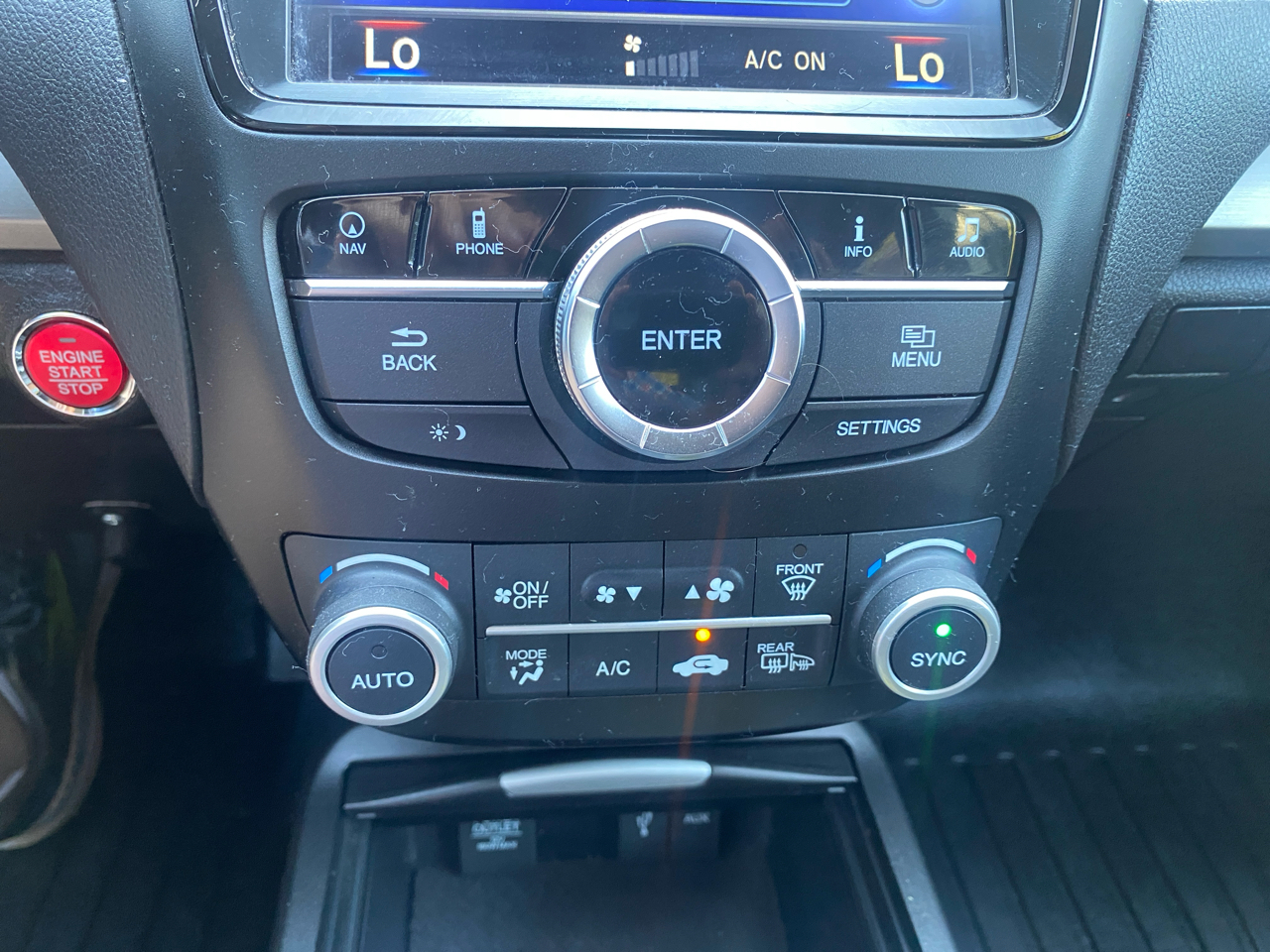 2018 Acura RDX Advance photo 12