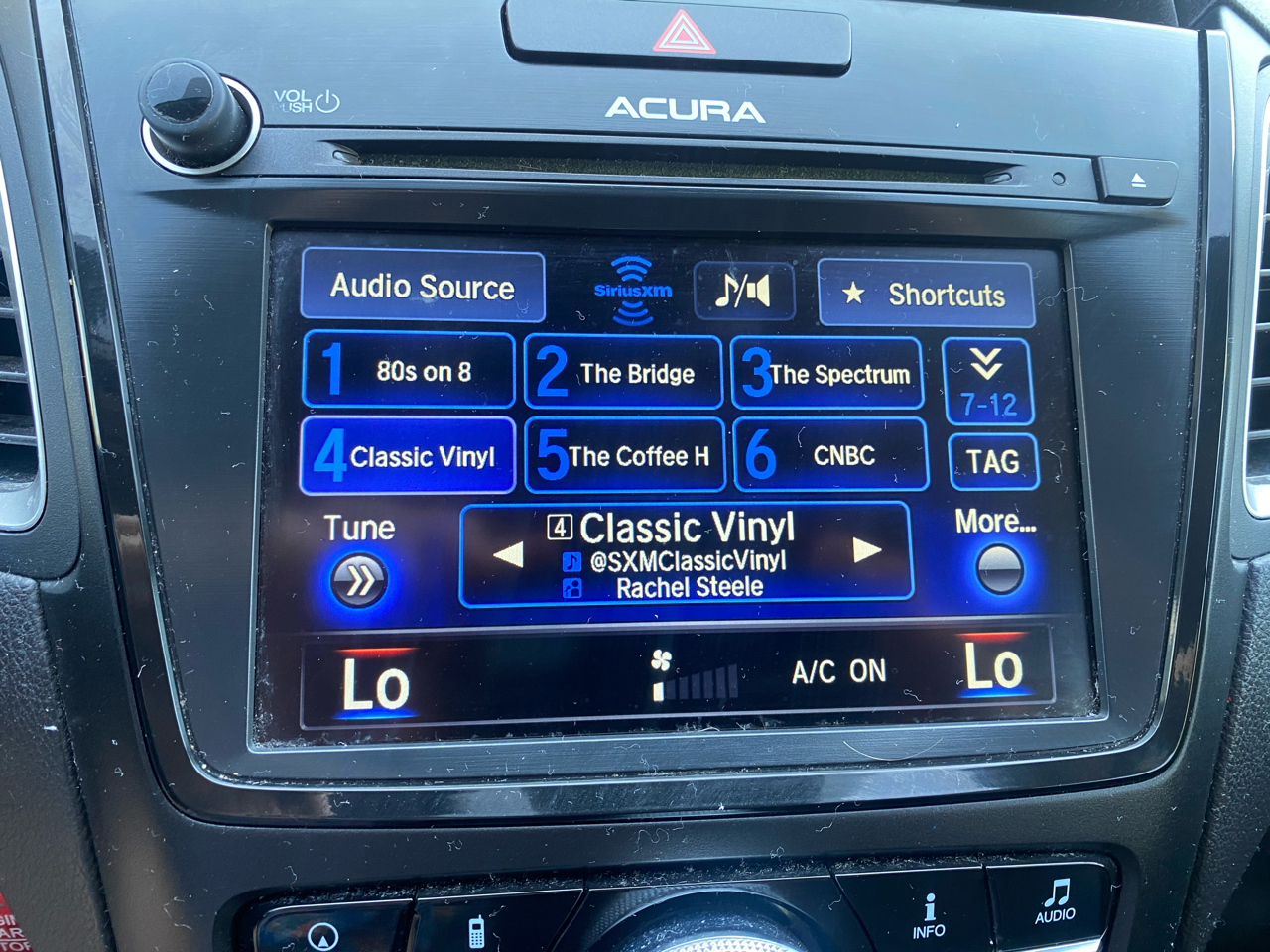 2018 Acura RDX Advance photo 13