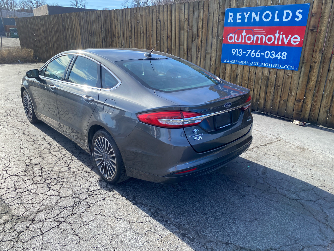 Ford Fusion SE FWD 2017