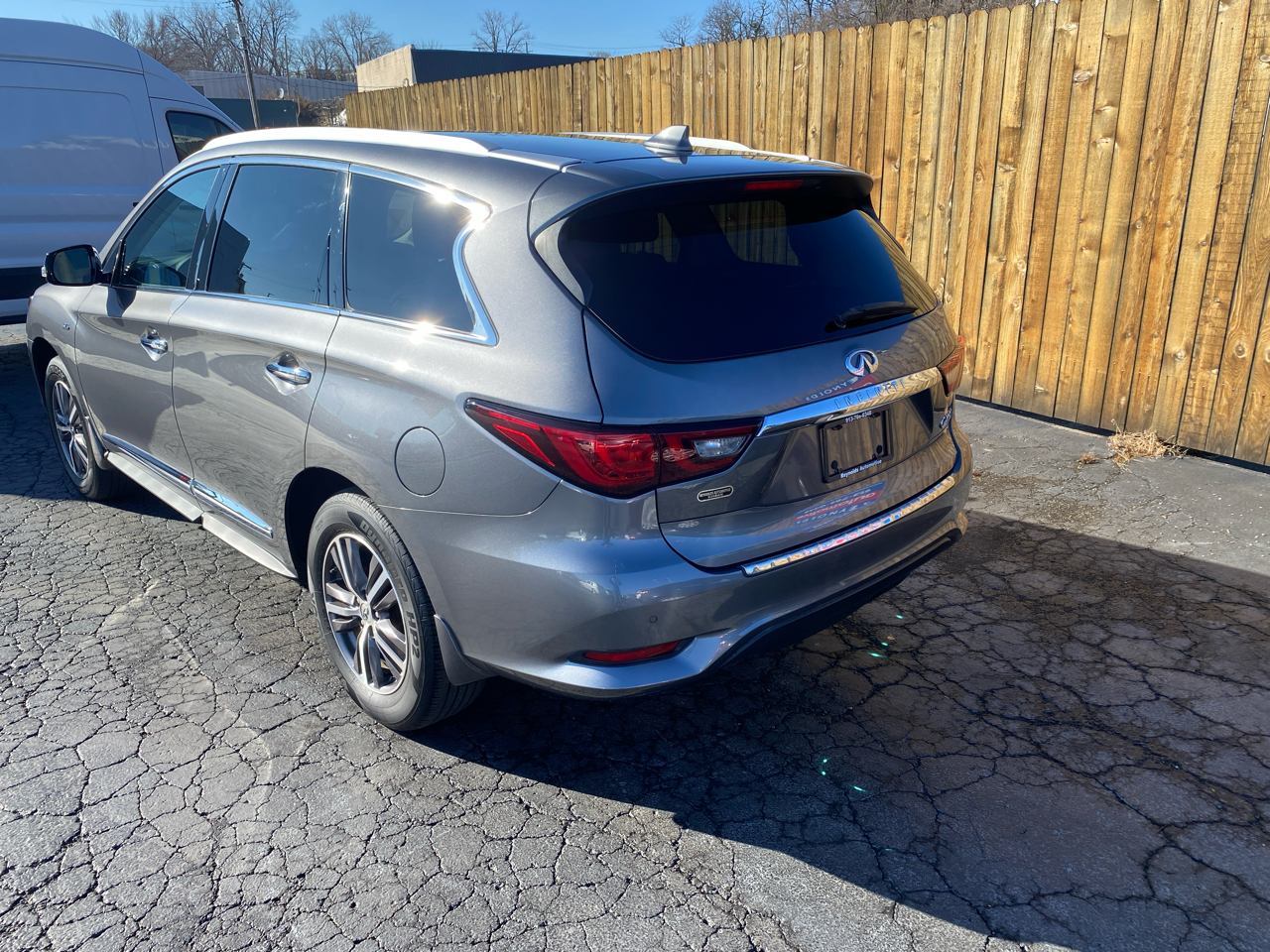 Infiniti QX60 LUXE AWD 2019