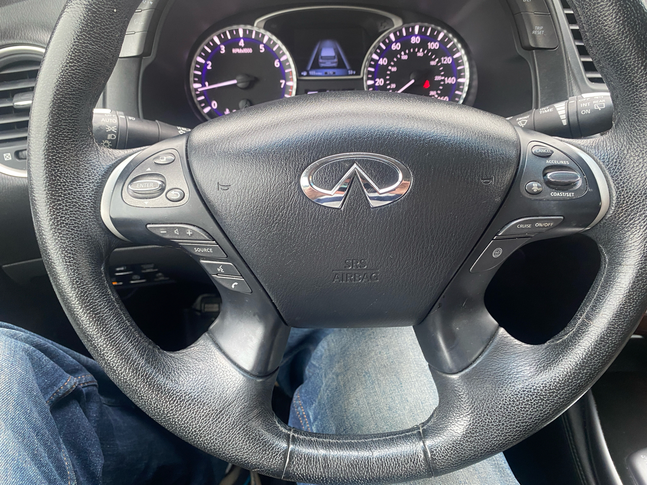 Infiniti JX35 AWD 4dr 2013