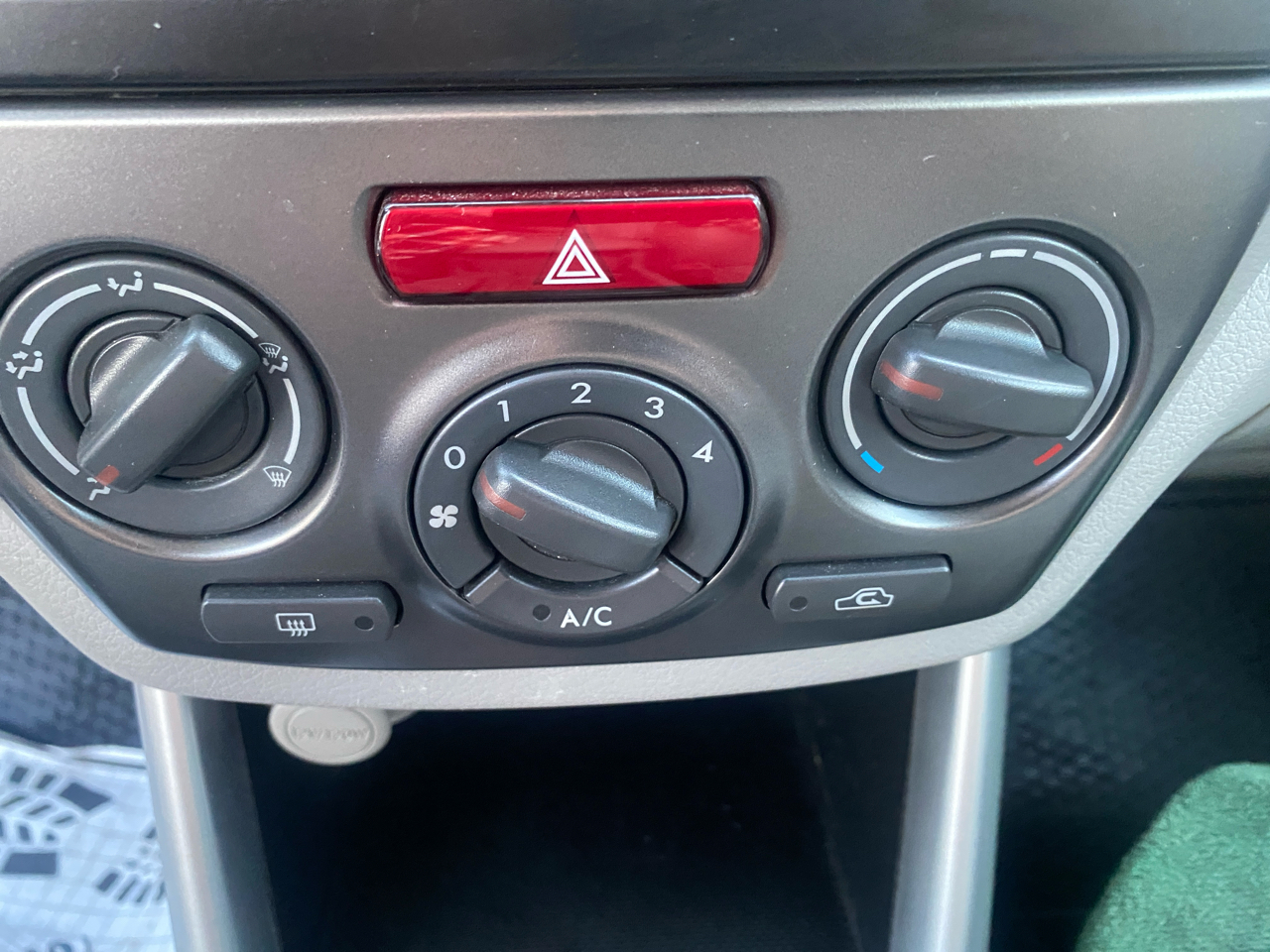 Subaru Forester 4dr Auto 2.5X 2013