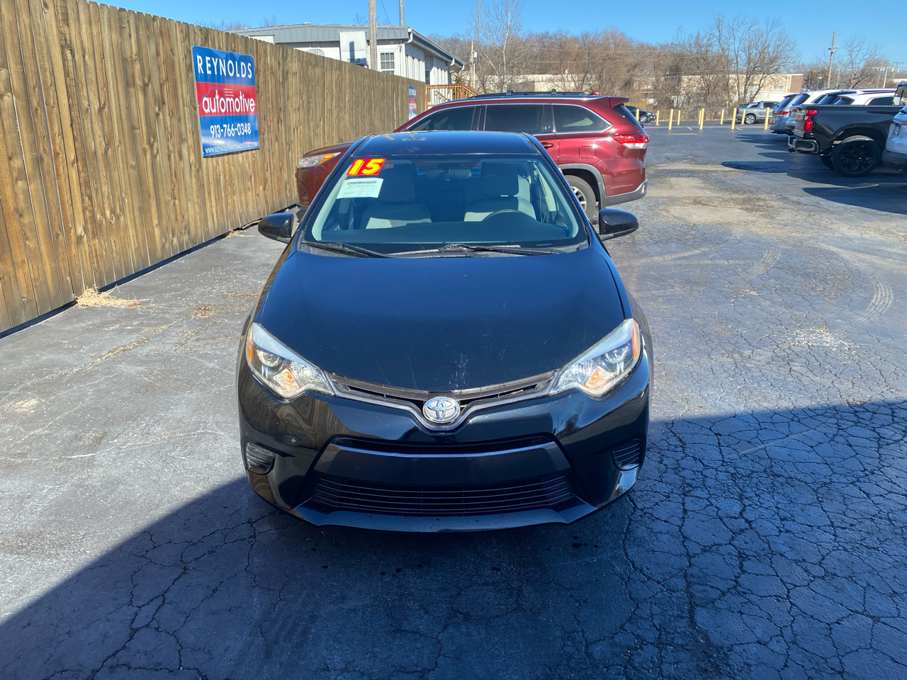 Toyota Corolla 4dr Sdn CVT LE Premium (Natl) 2015