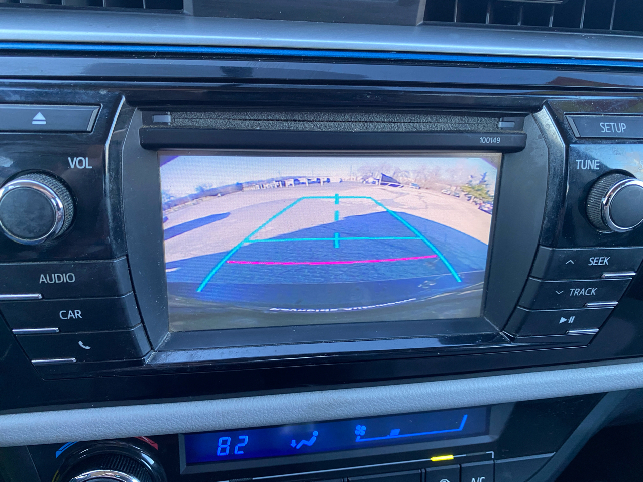 Toyota Corolla 4dr Sdn CVT LE Premium (Natl) 2015