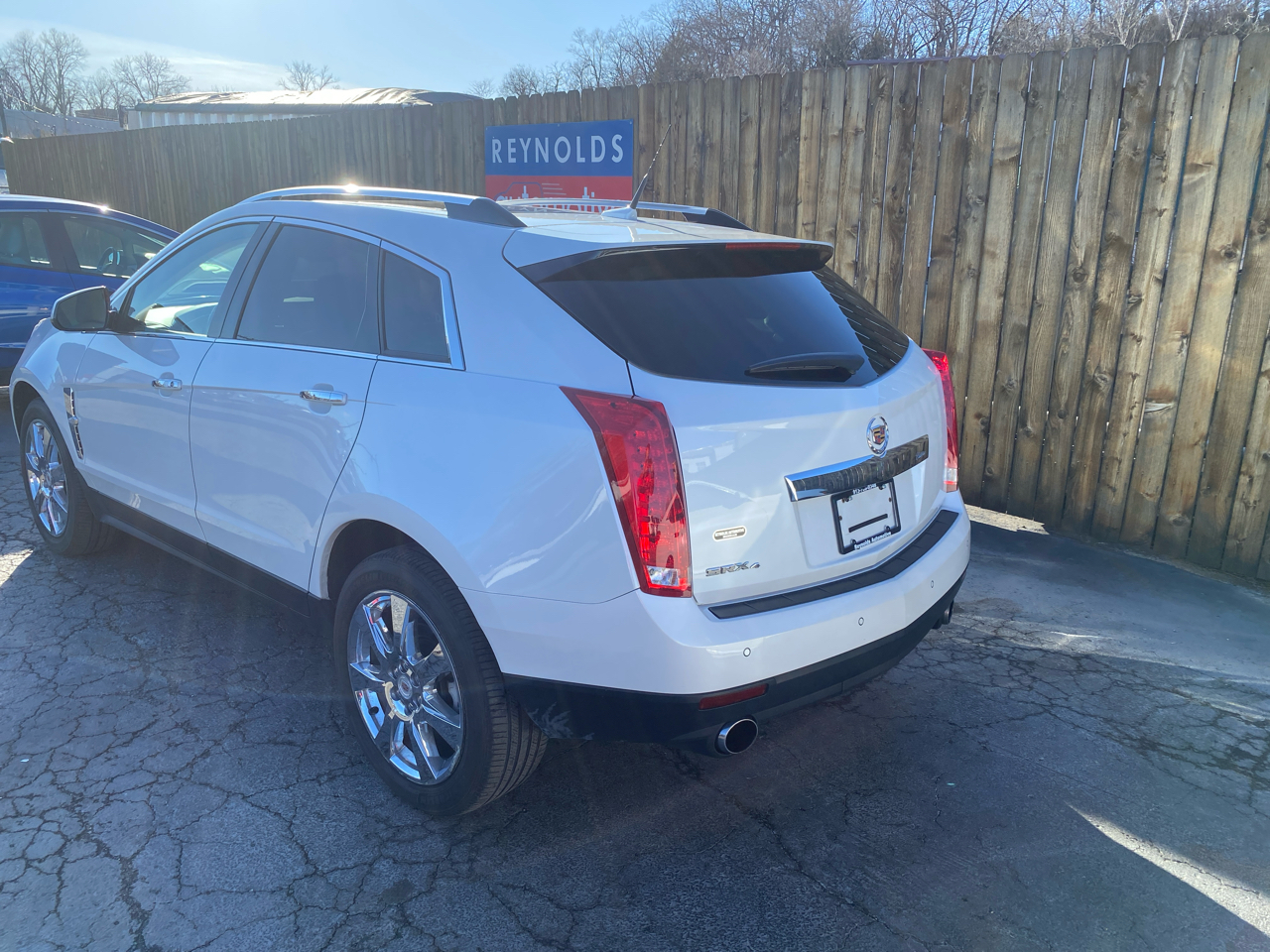 Cadillac SRX AWD 4dr Premium Collection 2010