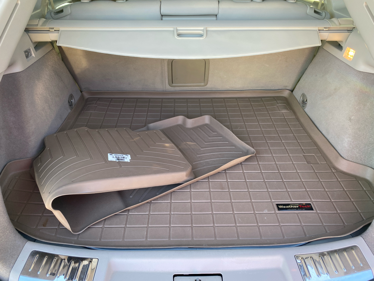 Cadillac SRX AWD 4dr Premium Collection 2010