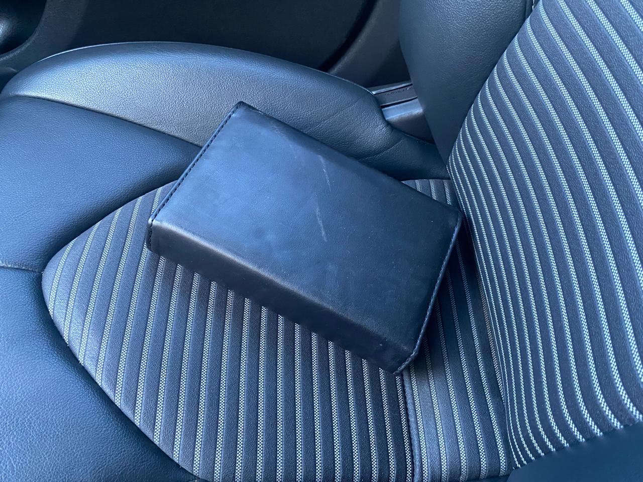 Toyota Camry SE Auto (Natl) 2020