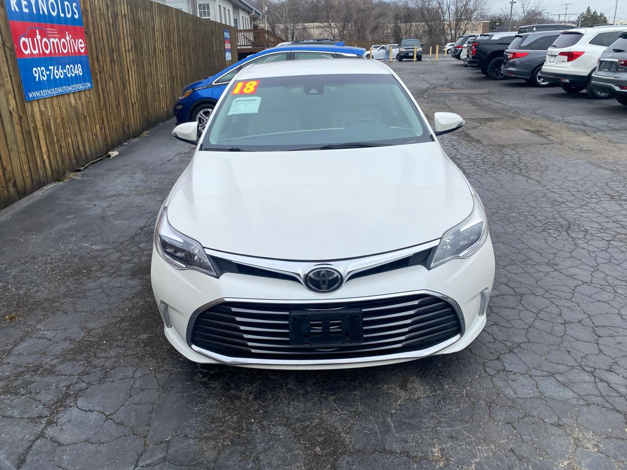 Toyota Avalon XLE Premium (Natl) 2018
