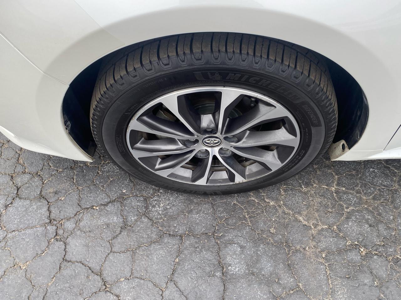 Toyota Avalon XLE Premium (Natl) 2018