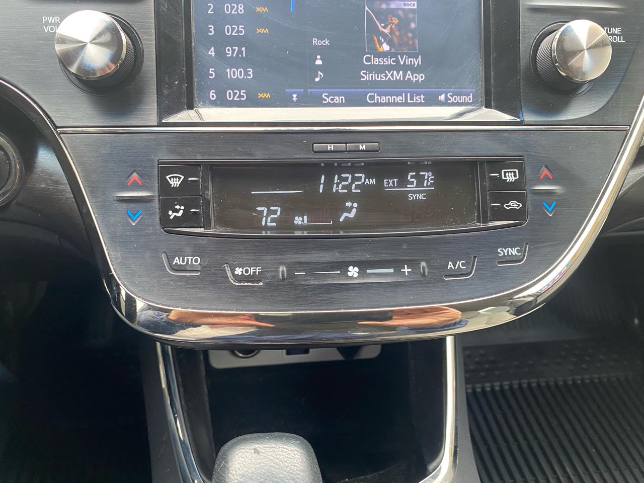 Toyota Avalon XLE Premium (Natl) 2018