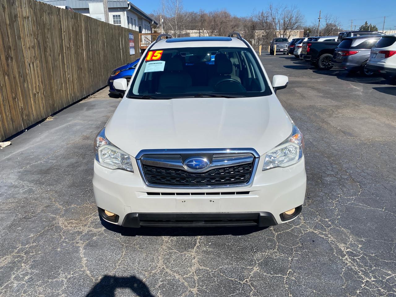 Subaru Forester 4dr CVT 2.5i Touring PZEV 2015
