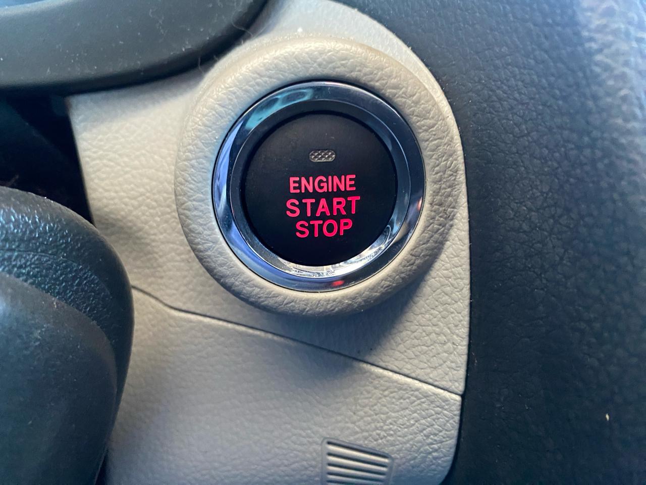 Subaru Forester 4dr CVT 2.5i Touring PZEV 2015