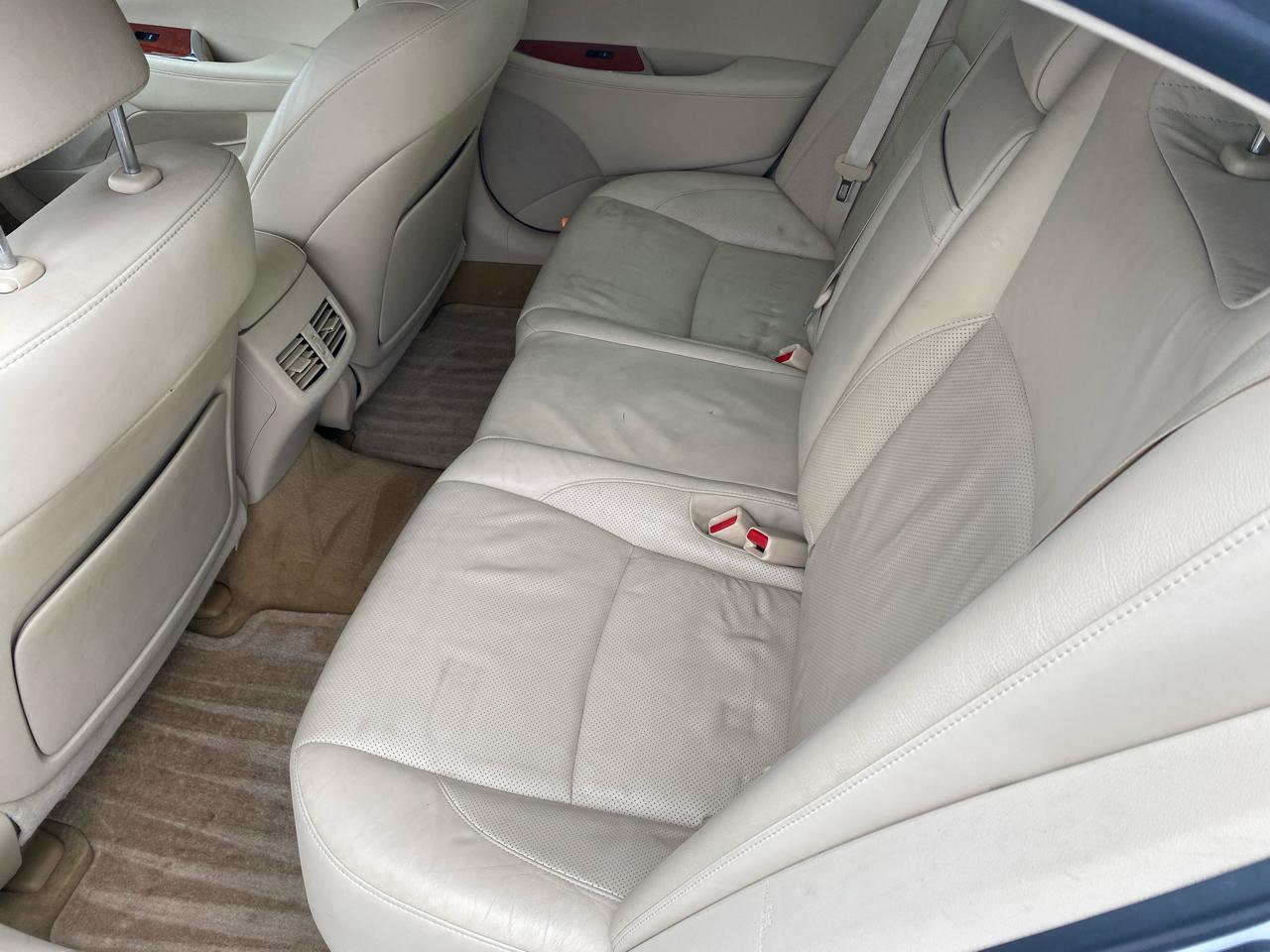 Lexus ES 350 4dr Sdn 2011