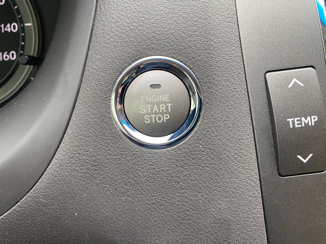 Lexus ES 350 4dr Sdn 2011