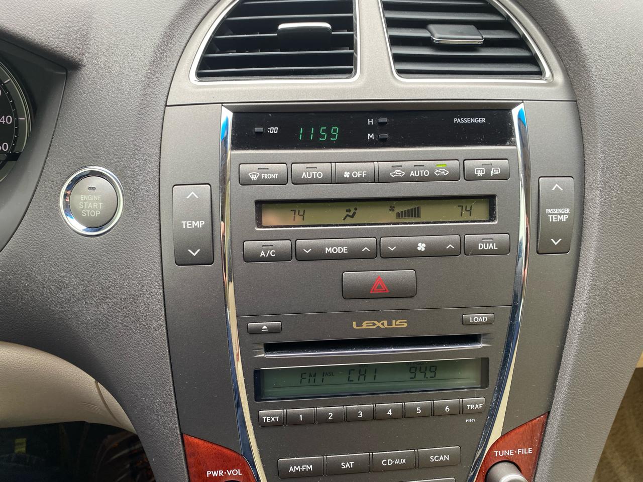 Lexus ES 350 4dr Sdn 2011