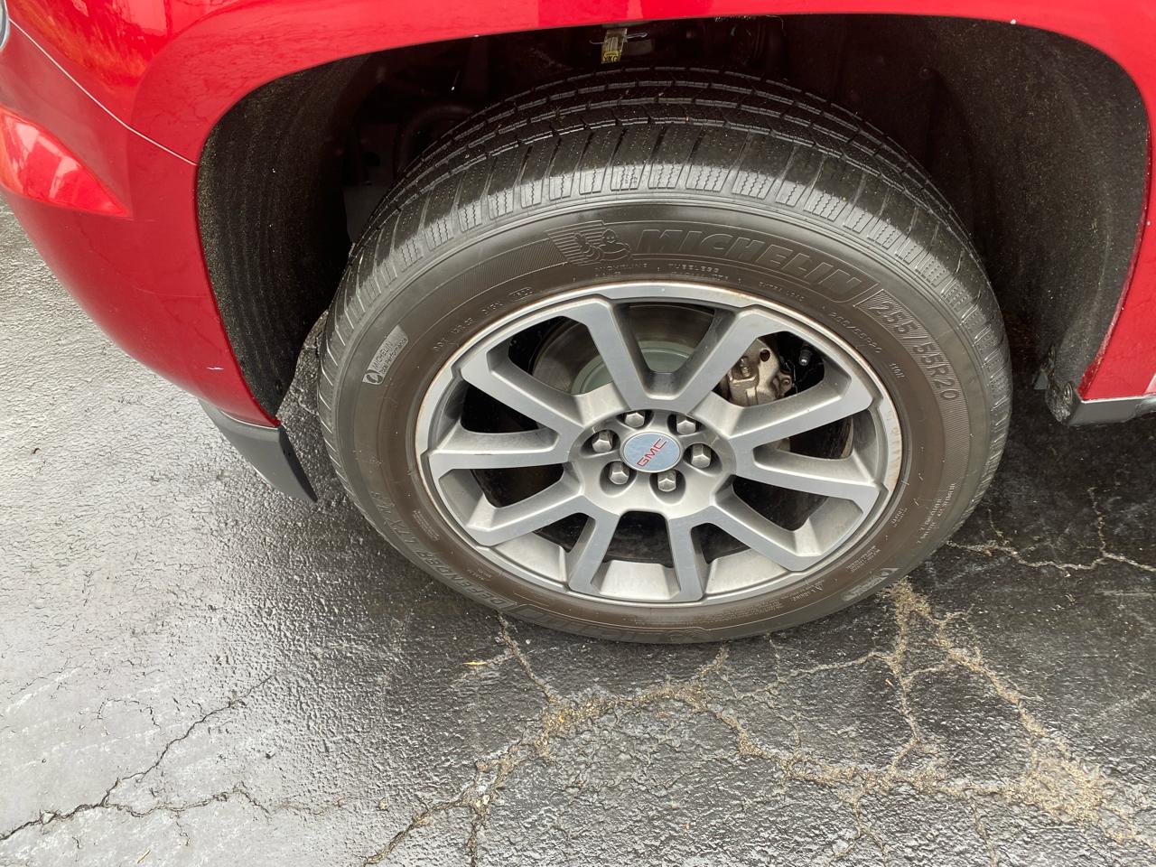 GMC Canyon 4WD Crew Cab 128.3" Denali 2019