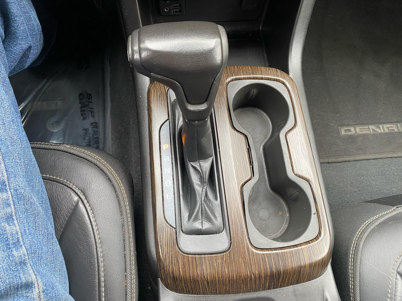 GMC Canyon 4WD Crew Cab 128.3" Denali 2019