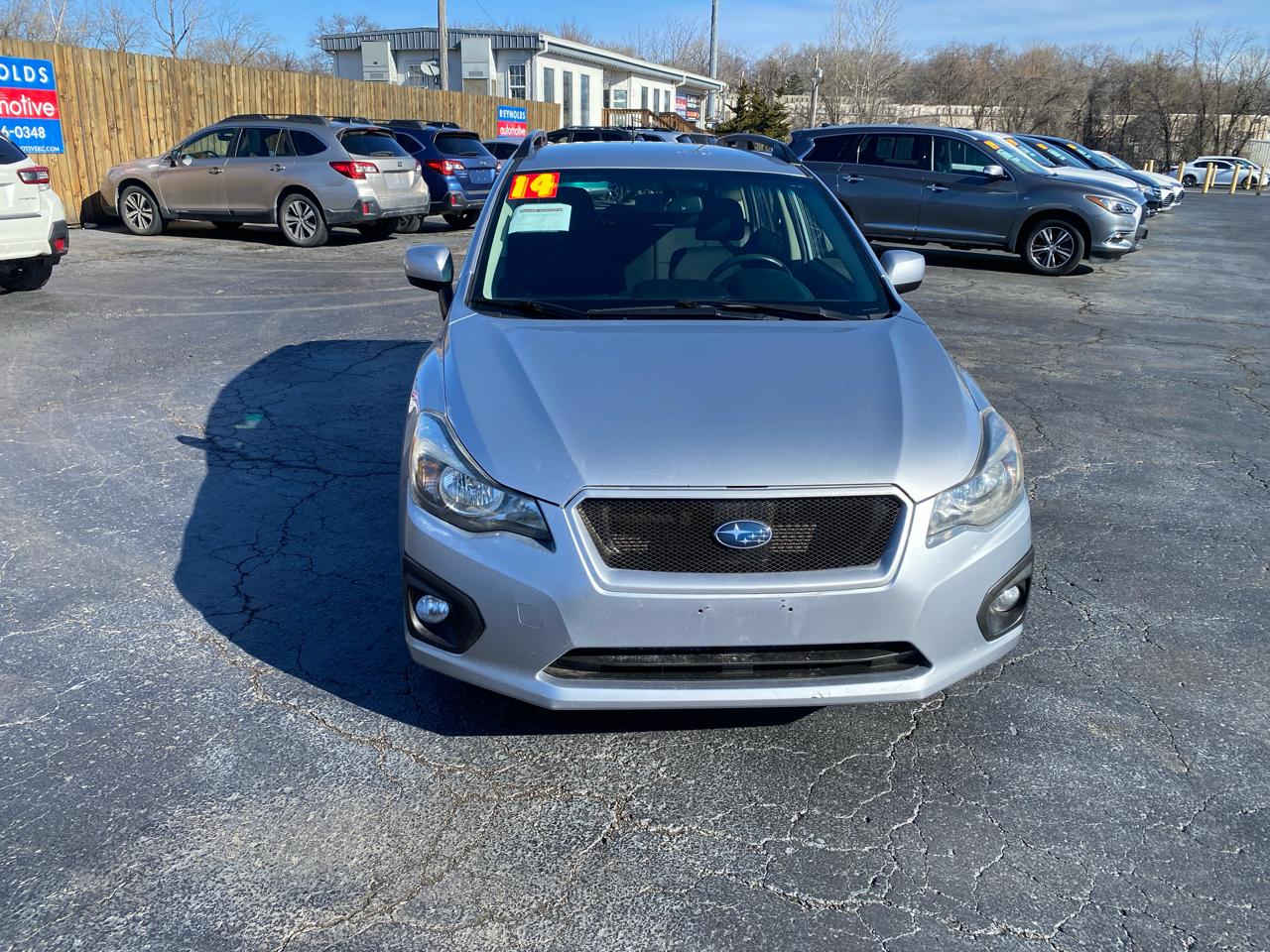 Subaru Impreza Wagon 5dr Auto 2.0i Sport Premium 2014