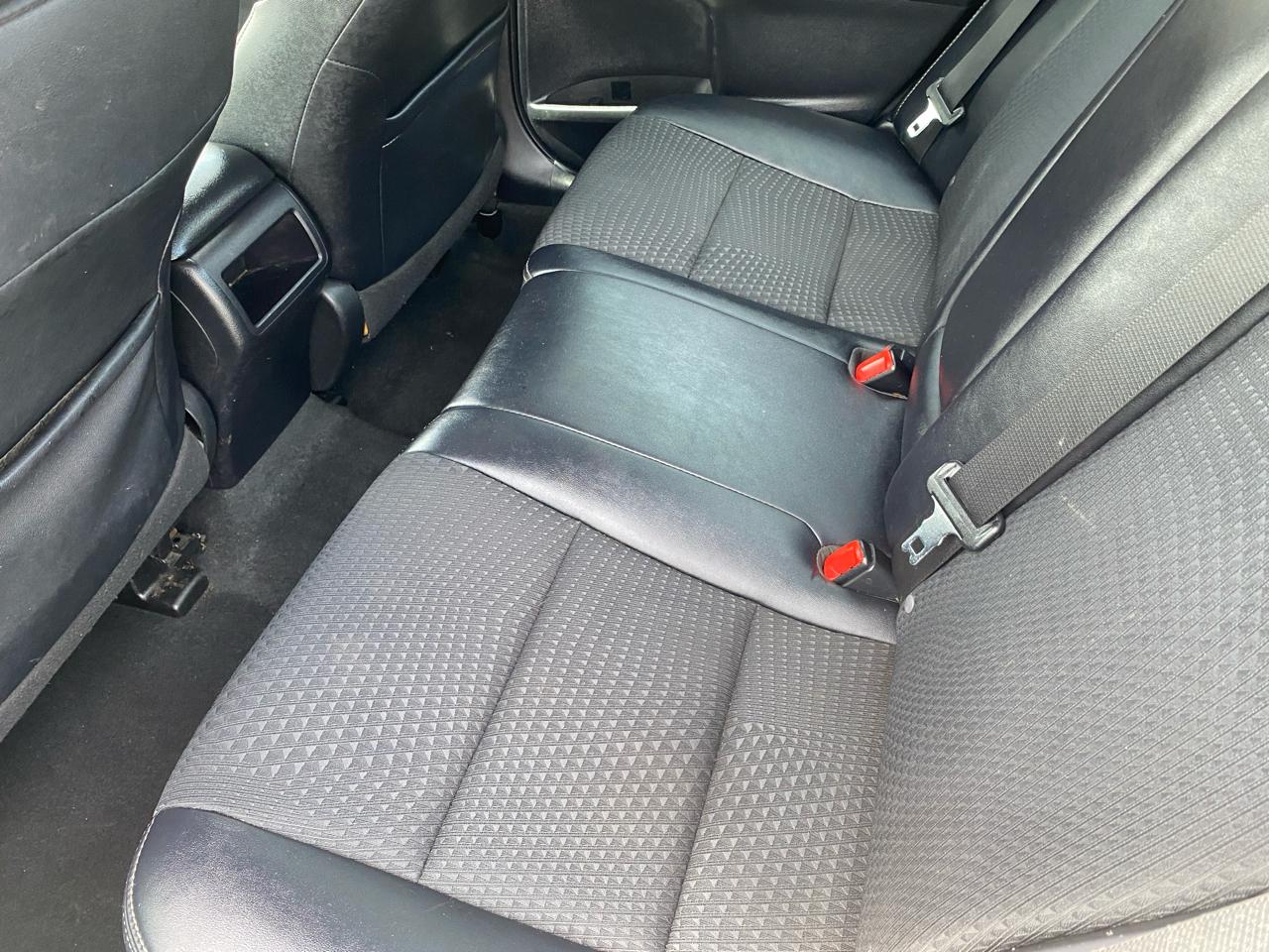 Toyota Camry SE 2012