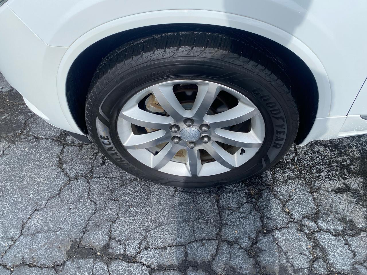 Buick Enclave FWD 4dr Premium 2016