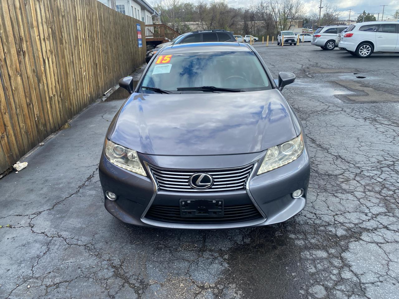 Lexus ES 350 4dr Sdn 2015