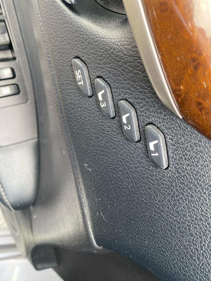 Lexus ES 350 4dr Sdn 2015