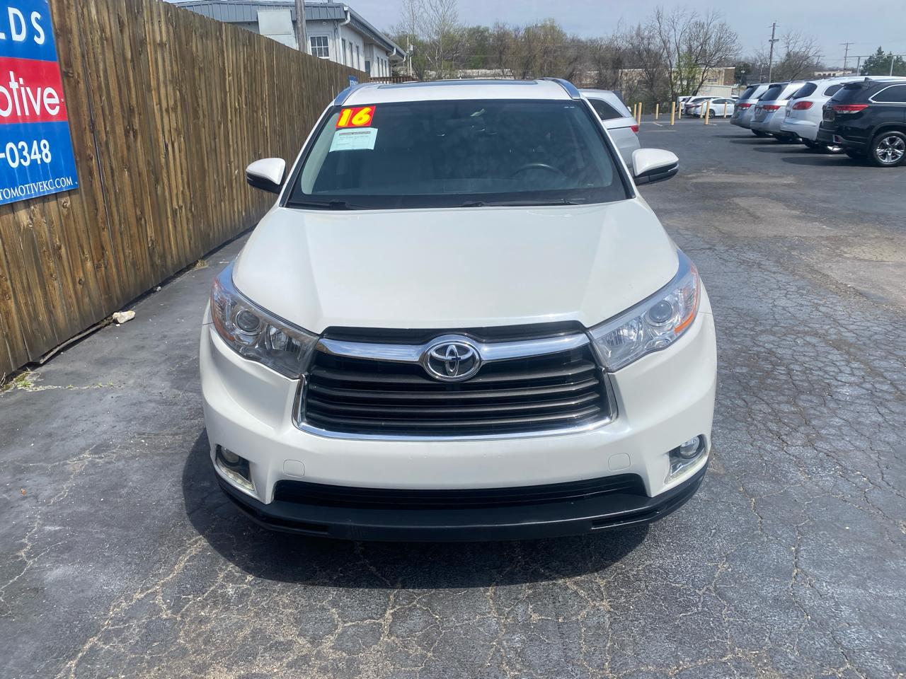 Toyota Highlander FWD 4dr V6 Limited (Natl) 2016
