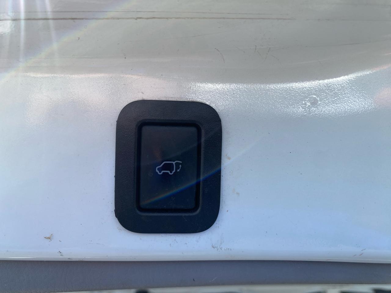 Toyota Highlander FWD 4dr V6 Limited (Natl) 2016