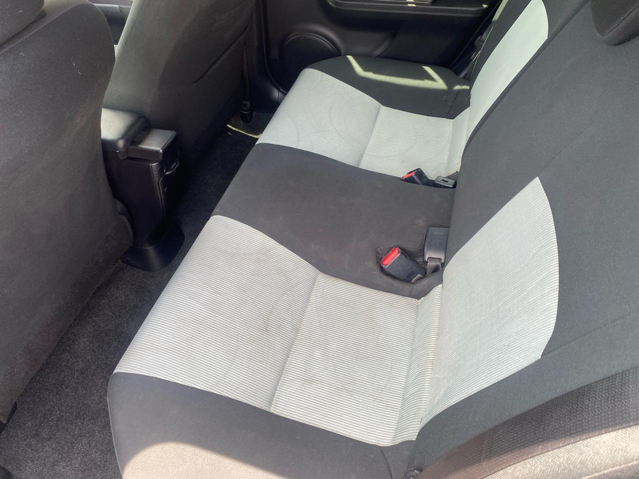 Toyota Prius c 5dr HB Three (Natl) 2015