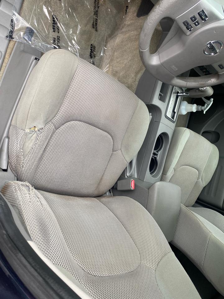 Nissan Frontier 2WD Crew Cab SWB Auto SV 2015