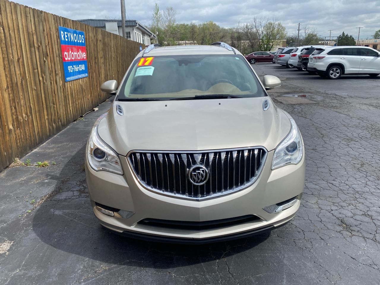 Buick Enclave FWD 4dr Premium 2017