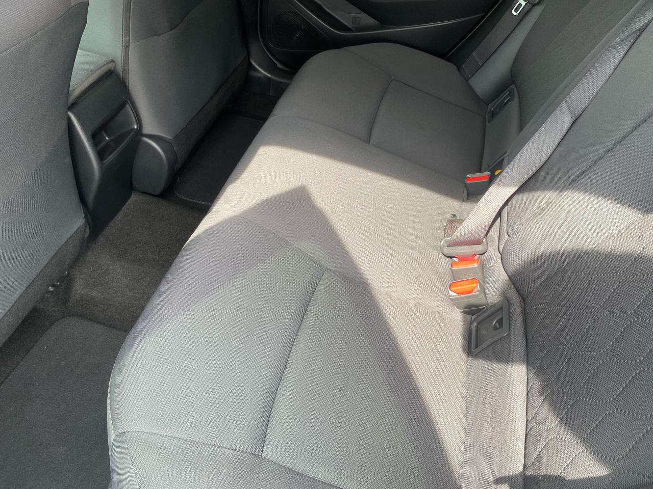 Toyota Corolla LE CVT (Natl) 2020