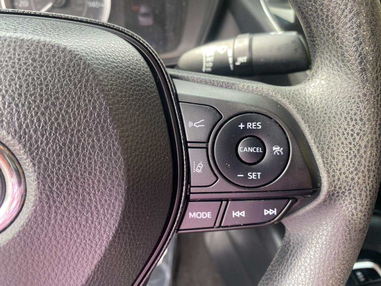 Toyota Corolla LE CVT (Natl) 2020