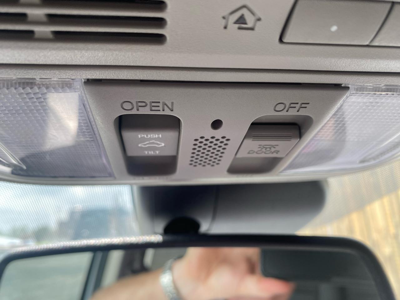 Honda Odyssey 5dr EX-L w/Navi 2015