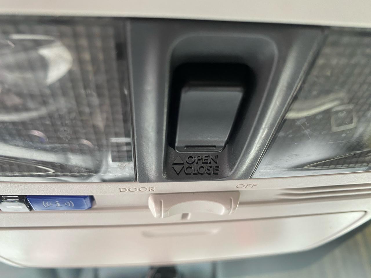 Subaru Forester 4dr CVT 2.5i Premium PZEV 2016