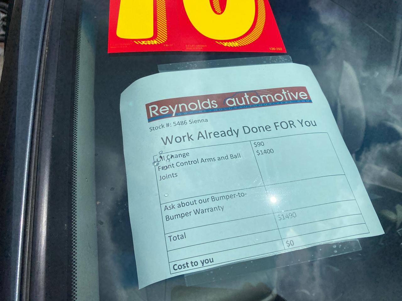 Toyota Sienna 5dr 7-Pass Van XLE FWD (Natl) 2010