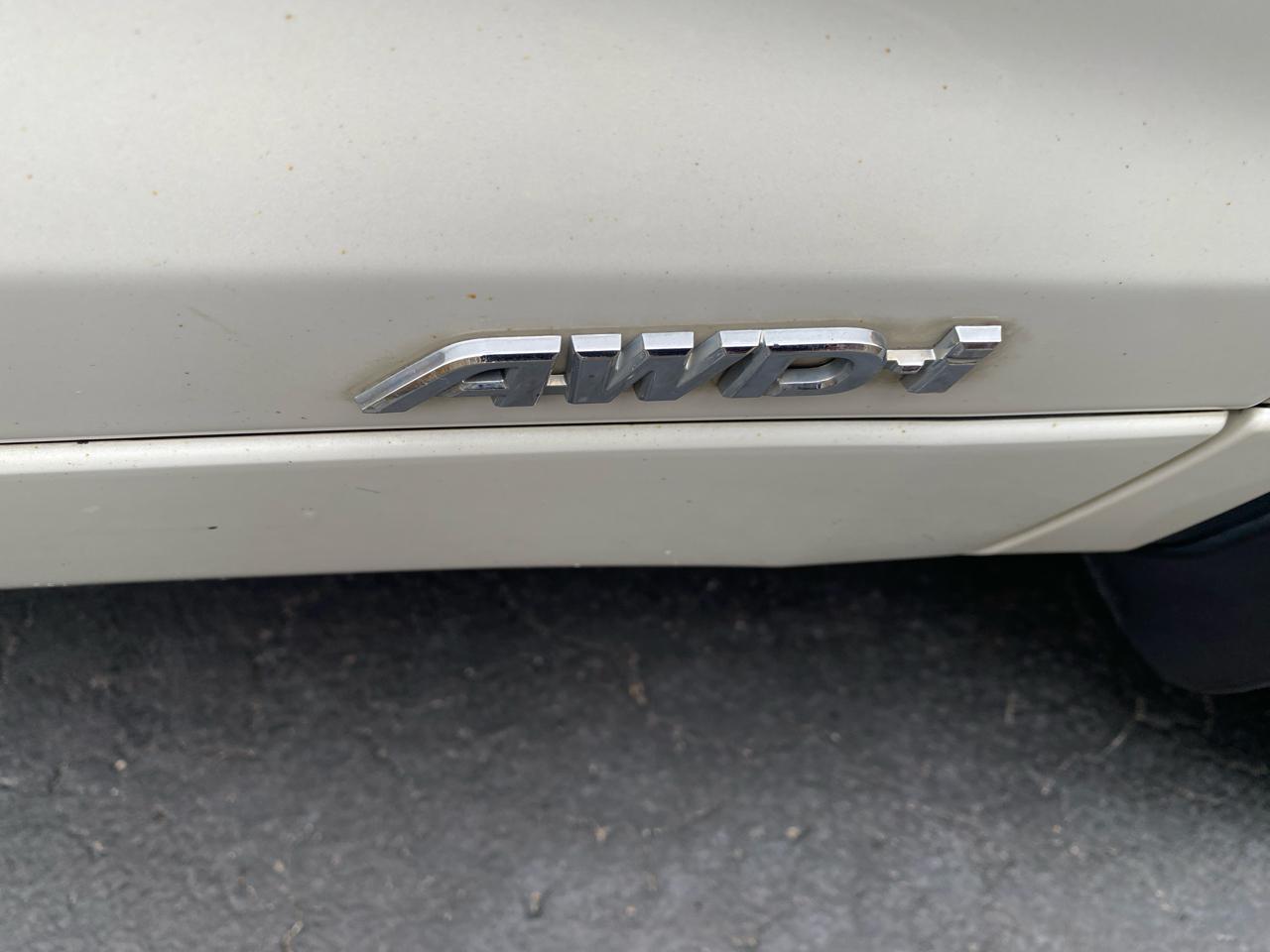 Toyota Highlander Hybrid Limited V6 AWD (Natl) 2019
