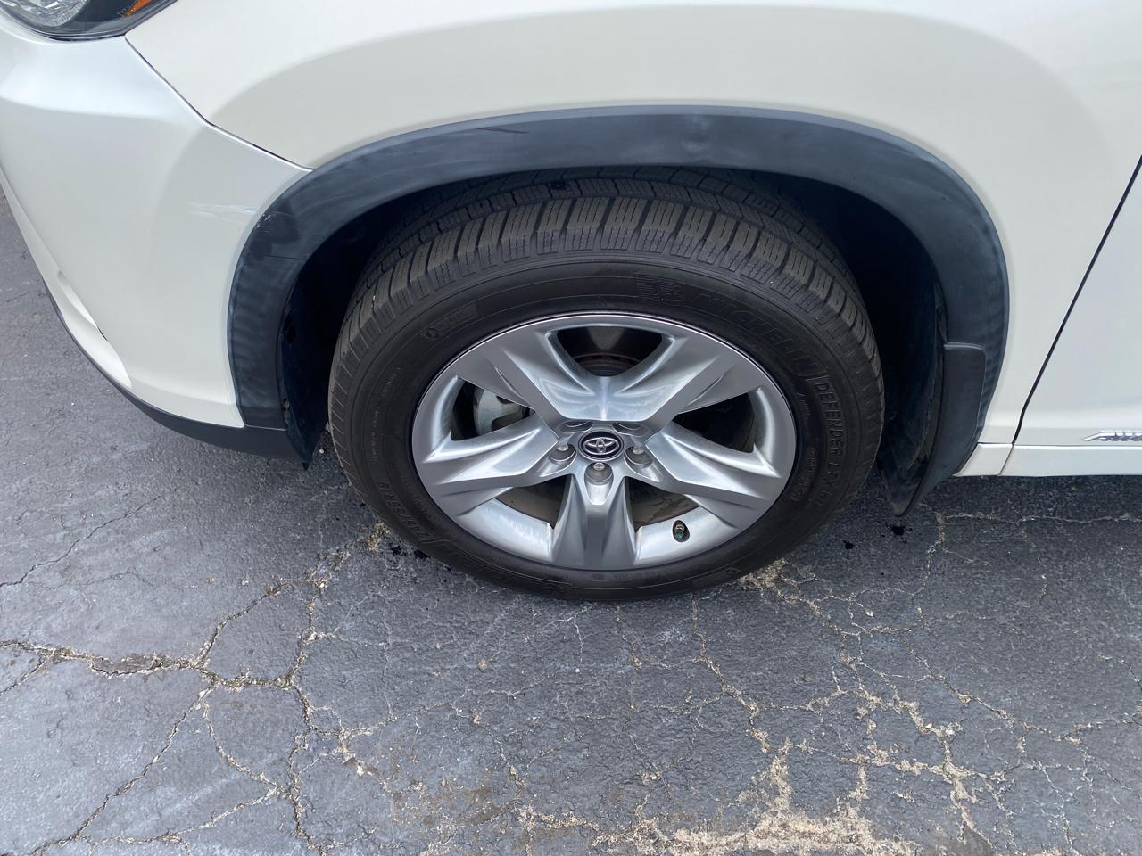 Toyota Highlander Hybrid Limited V6 AWD (Natl) 2019