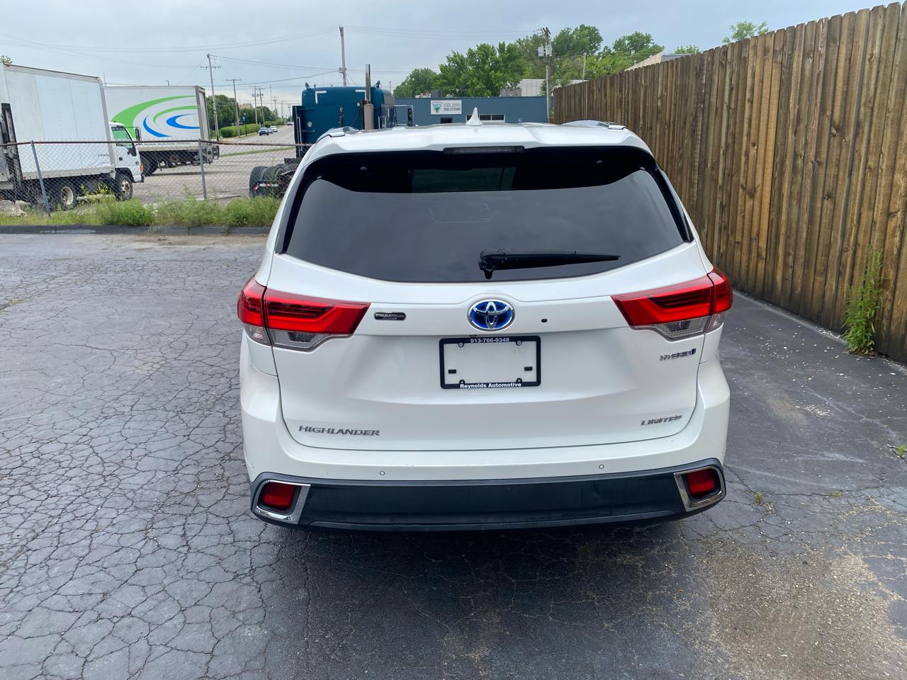 Toyota Highlander Hybrid Limited V6 AWD (Natl) 2019