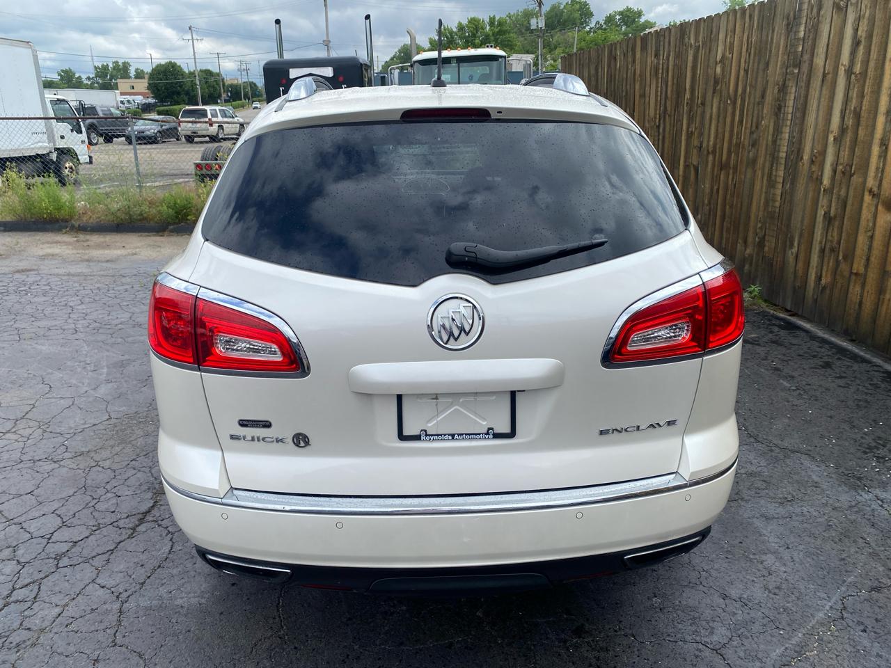 Buick Enclave FWD 4dr Leather 2015