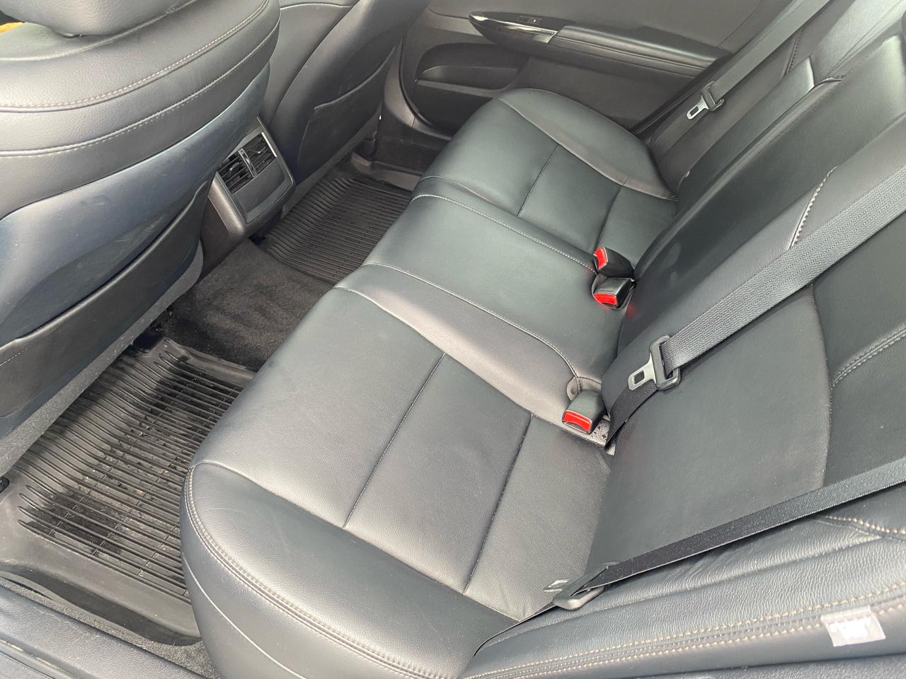 Toyota Avalon Hybrid 4dr Sdn XLE Premium (Natl) 2016