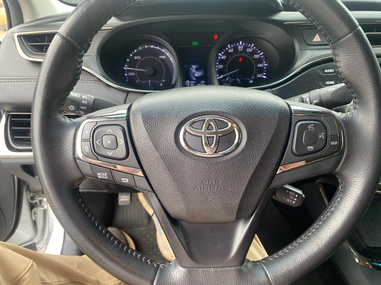 Toyota Avalon Hybrid 4dr Sdn XLE Premium (Natl) 2016
